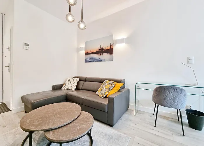 Classy - Centrum - Rajska 公寓 *