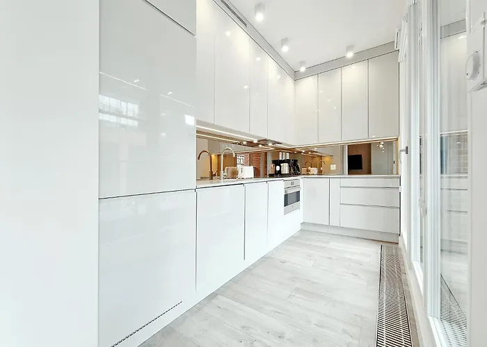 Classy - Centrum - Rajska